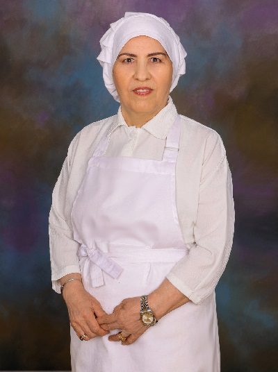 ژنیک قراداغی مشاور پخت شیرینی و راهنمای هنری وگنوک