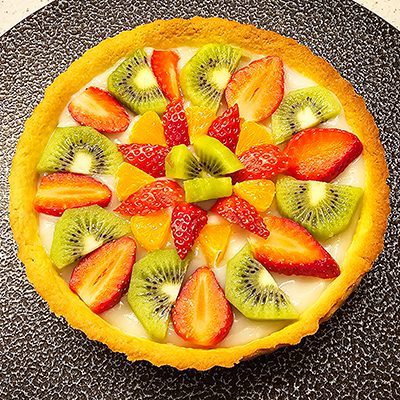 تارت میوه ای گیاهی کیوی توت فرنگی - وگنوک